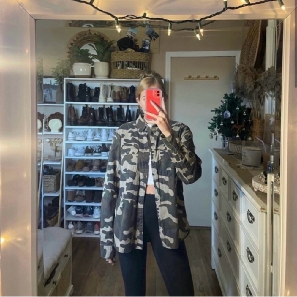 H&M camo oversized utility button up jacket